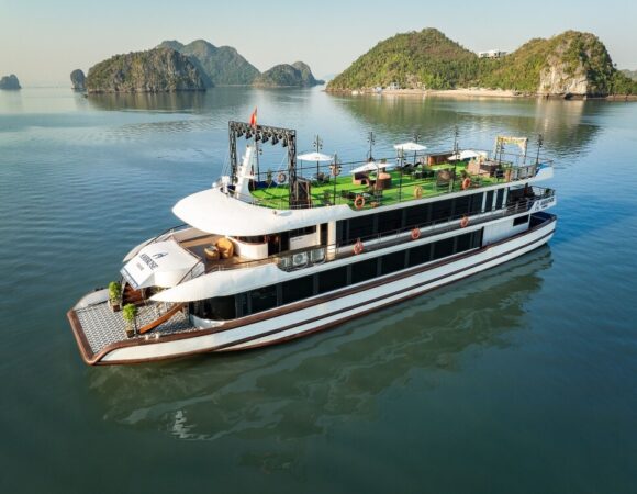 Ambrose Day Cruise – Explore Halong Bay