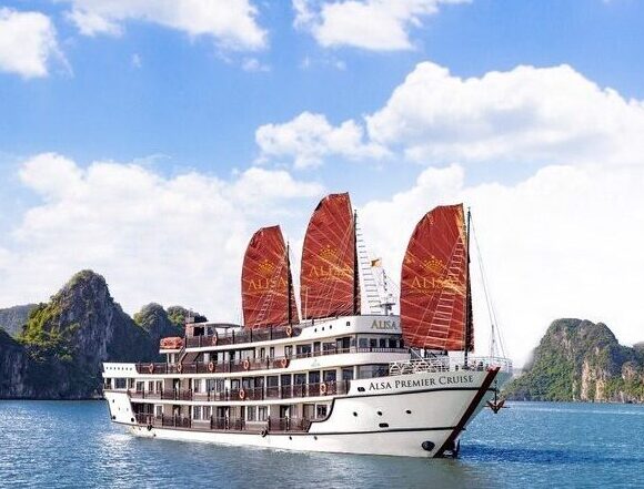 Alisa Cruise – 5* overnight cruise in Halong bay