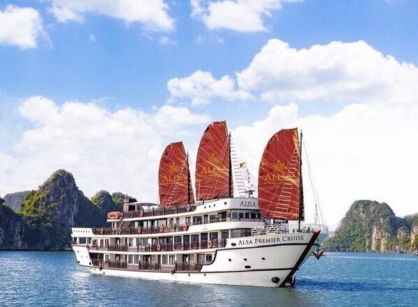 Alisa Cruise – 5* overnight cruise in Halong bay
