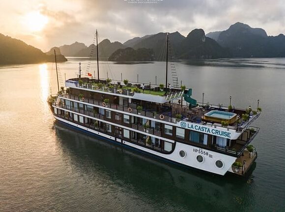 La Casta Cruise — Overnight Cruise Journey for Relaxation