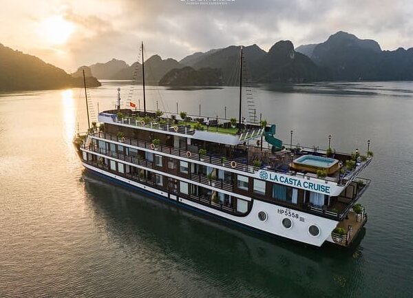 La Casta Cruise — Overnight Cruise Journey for Relaxation