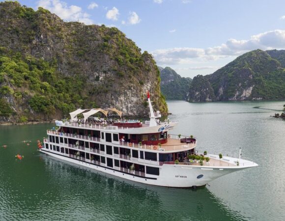 Aspira Cruise – A Luxury Journey Through Ha Long & Lan Ha Bay